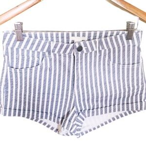 NWT H&M Chambray Pinstripe Shorts With Pockets Blue/Ivory Size 6/36